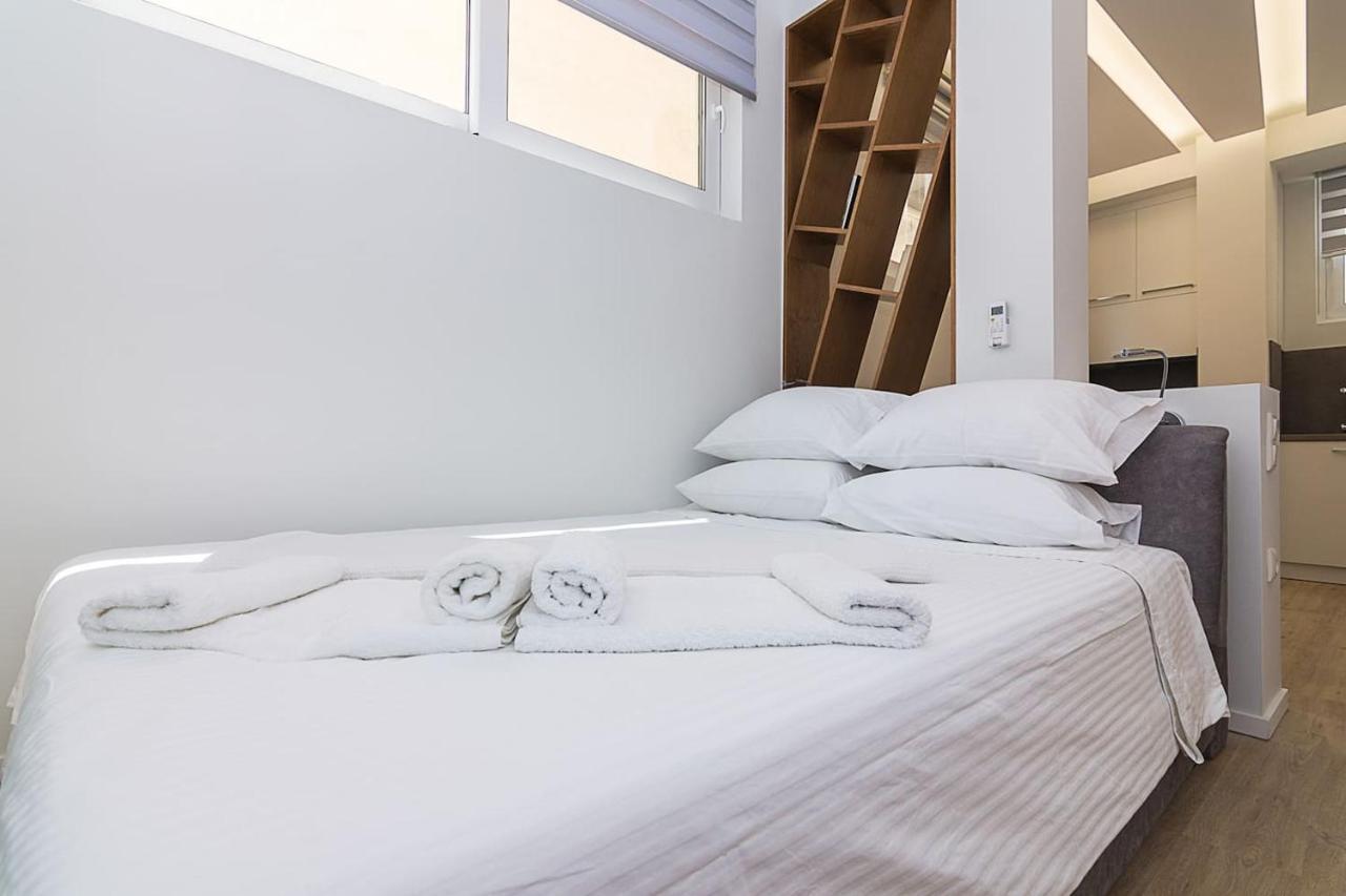 Brand New Flat For 4 Ppl Next To Syntagma Sq. Apartment เอเธนส์ ภายนอก รูปภาพ
