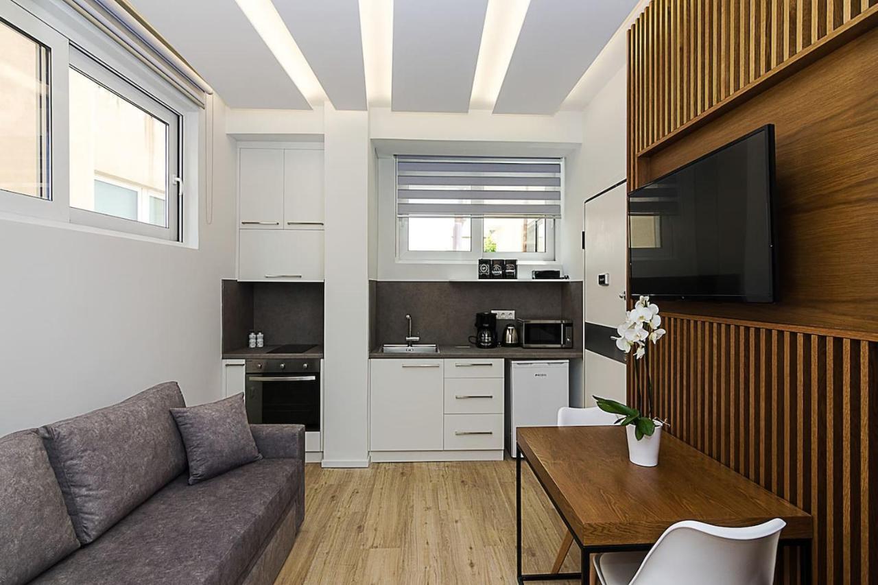 Brand New Flat For 4 Ppl Next To Syntagma Sq. Apartment เอเธนส์ ภายนอก รูปภาพ