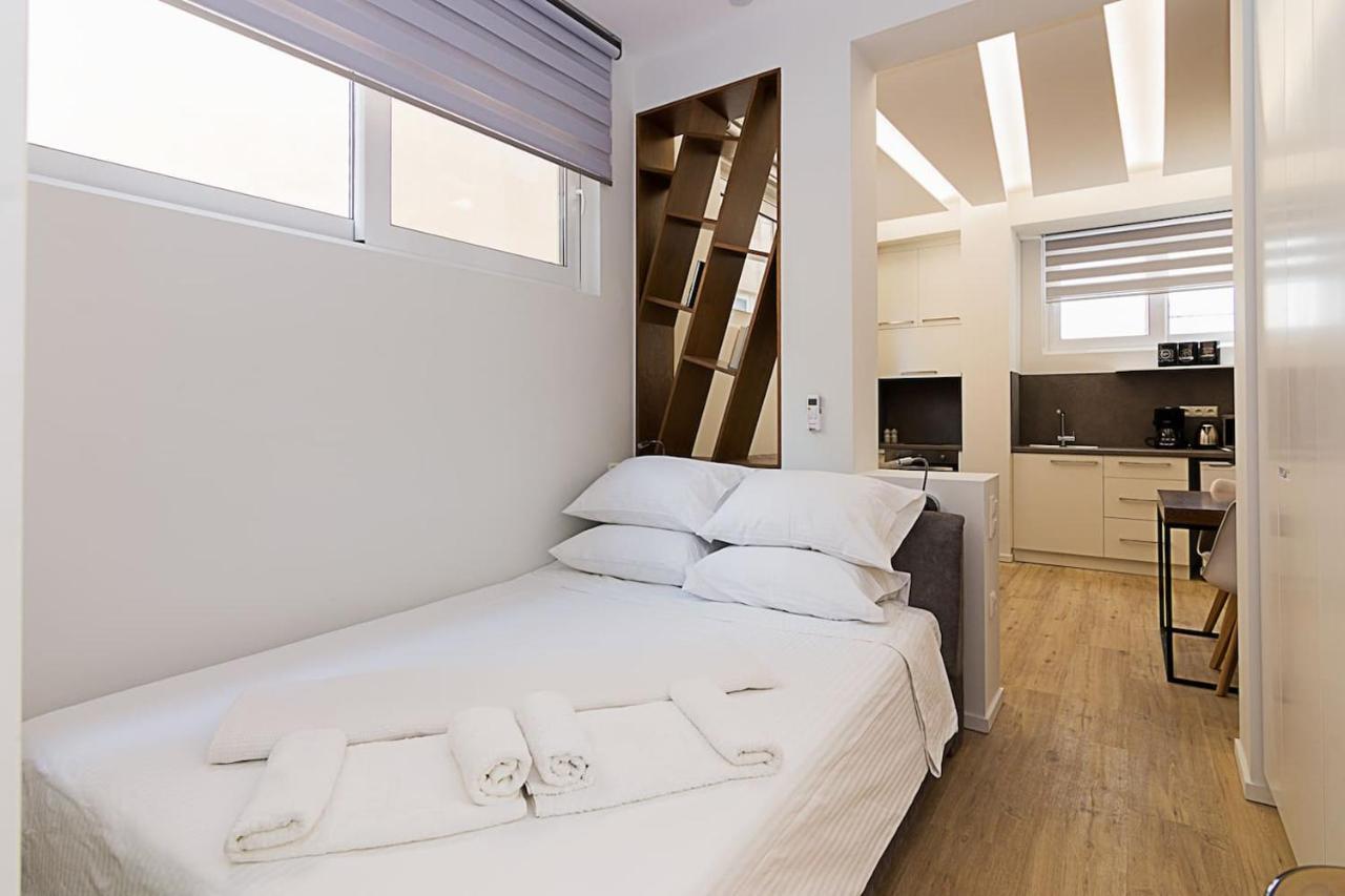 Brand New Flat For 4 Ppl Next To Syntagma Sq. Apartment เอเธนส์ ภายนอก รูปภาพ